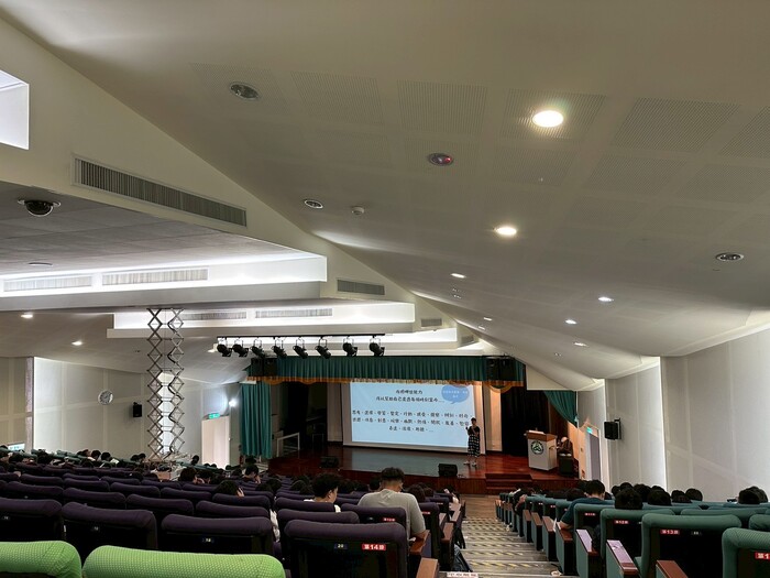 114-1【大學導航】大一新生活~心調適指南 講座圖片