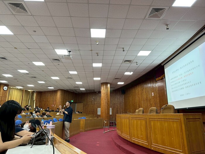 114-1告別匱乏循環:從日常走到心流之境 講座圖片