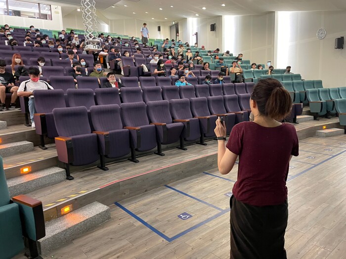 111-2 楚河漢界—親密平衡圖片