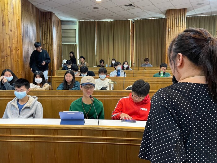 112-1網愛—性別平等教育圖片