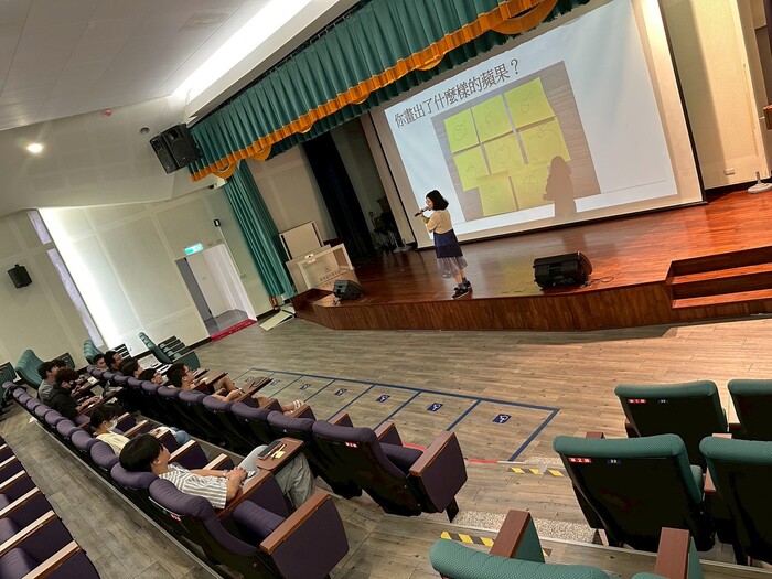 114-1告別關係重演：重寫家庭與人際的新經驗 講座圖片