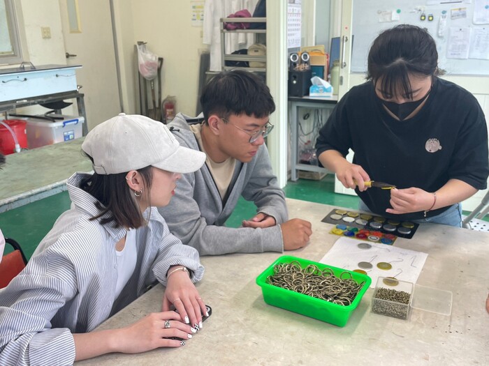 111-2 創新設計雷射雕克工作坊圖片
